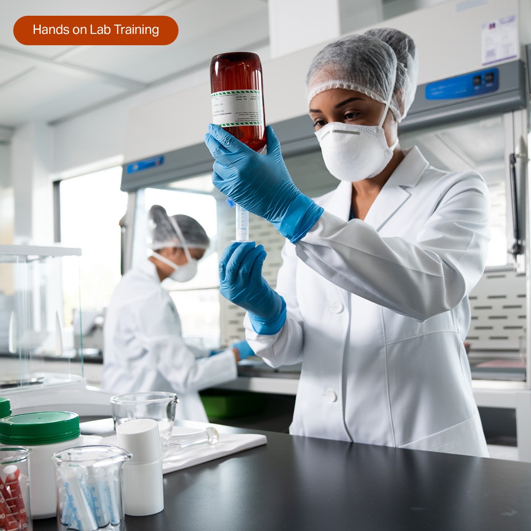 PCCA-member compounding pharmacy hands-on lab training
