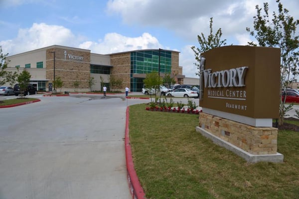 Victory Medical Center Beaumont exterior with monument sign